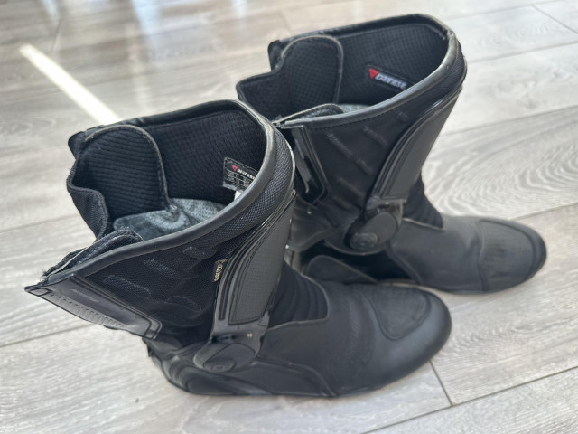 Dainese boots - Torque Tour Goretex 2