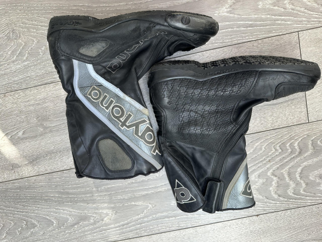 Daytona Evo Boots - Size EU 44 - UK 9.5 9 Daytona Evo Boots - Size EU 44 - UK 9.5 9