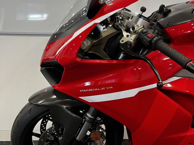 DUCATI PANIGALE V4 MY19 6
