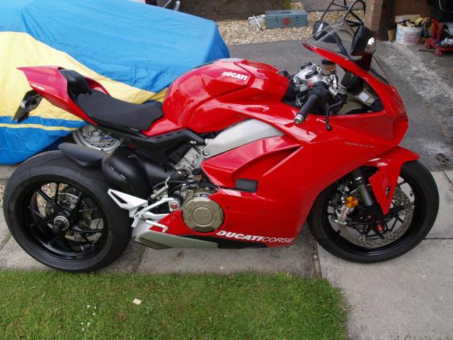 PANIGALE V4 2019 3
