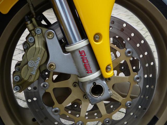 Ducati 748 E 1
