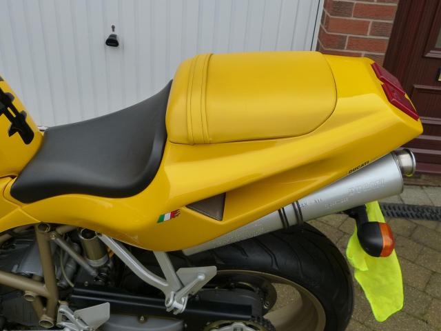 Ducati 748 E 4