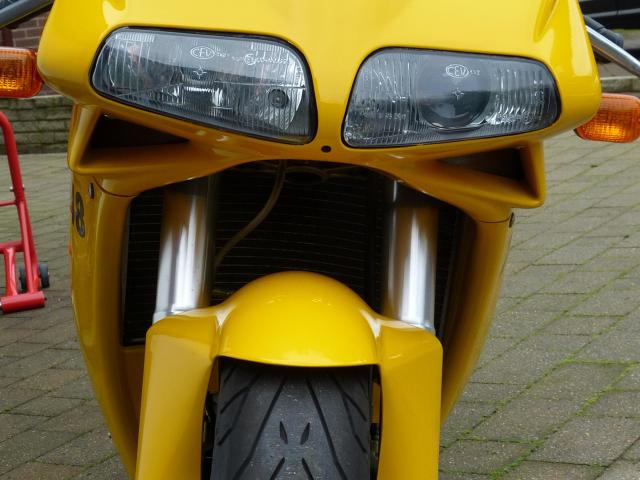 Ducati 748 E 6
