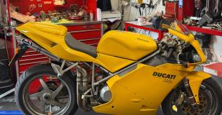 Ducati 748s