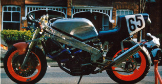 Spondon-Ducati (Paso 906) Racing Bike