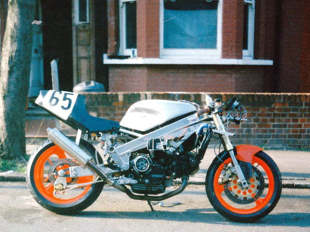 Spondon-Ducati (Paso 906) Racing Bike 0