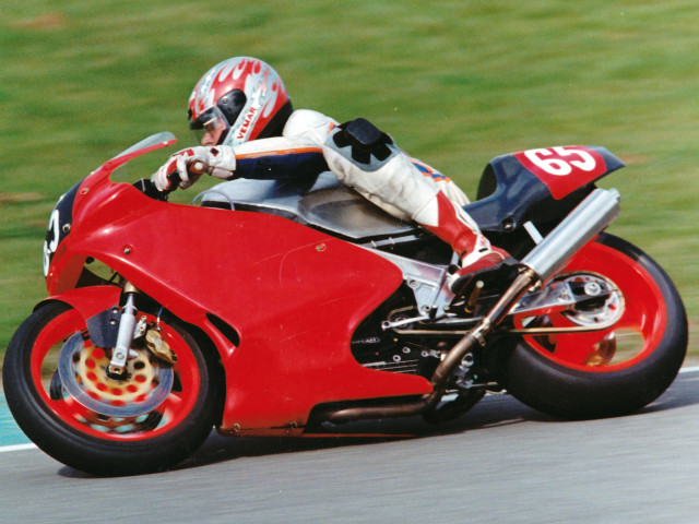 Spondon-Ducati (Paso 906) Racing Bike 3