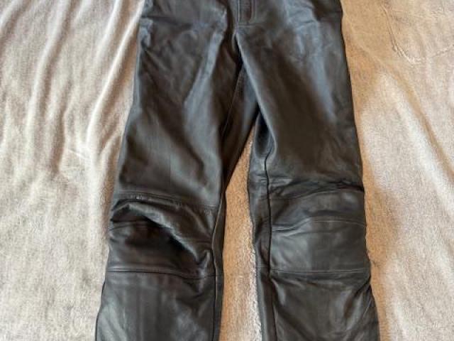 Ladies motorbike clothing 5
