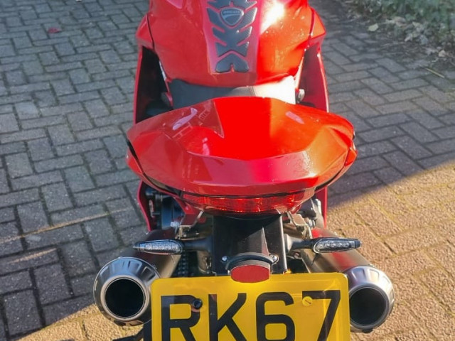 Ducati Supersport S 937 Sports - £3500 worth of extras 2