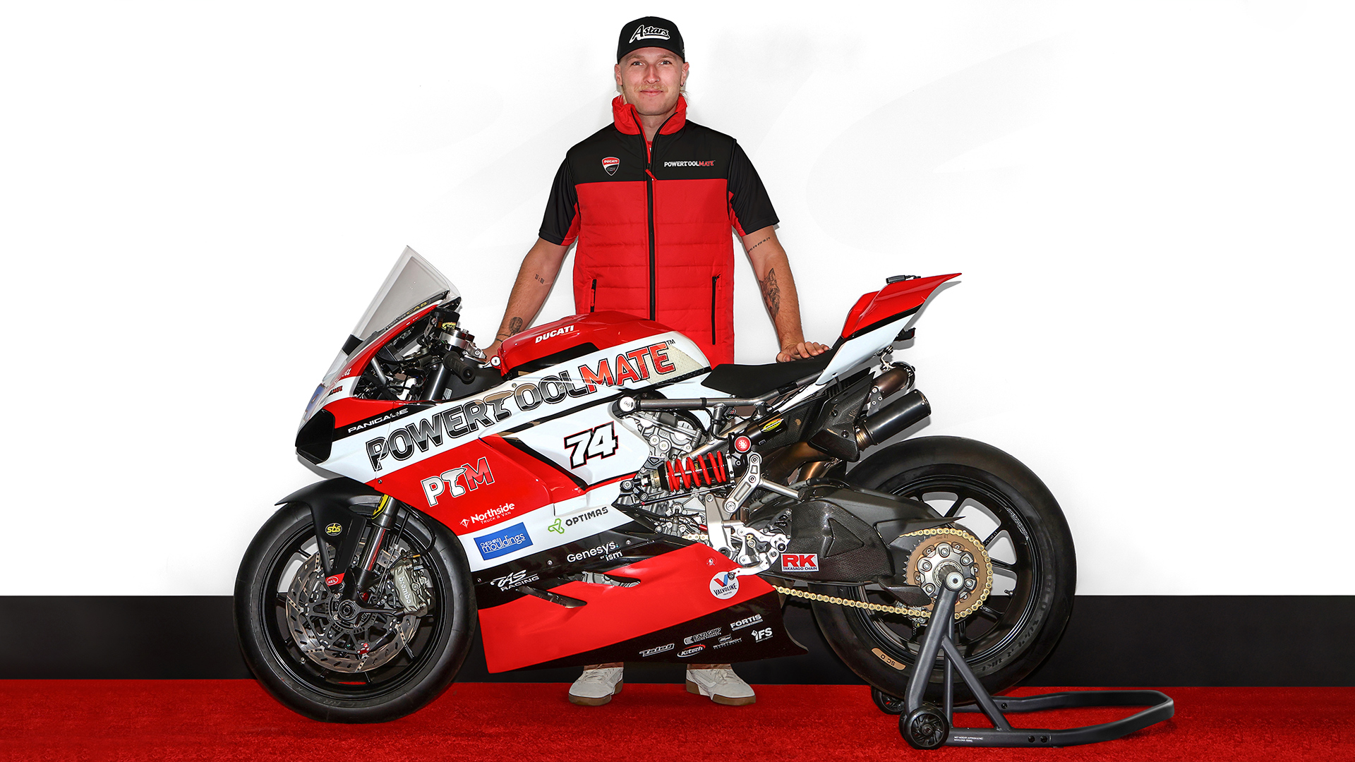 Davey Todd will be on board a Ducati Panigale V2, at the 2024 Isle of Man TT Races.