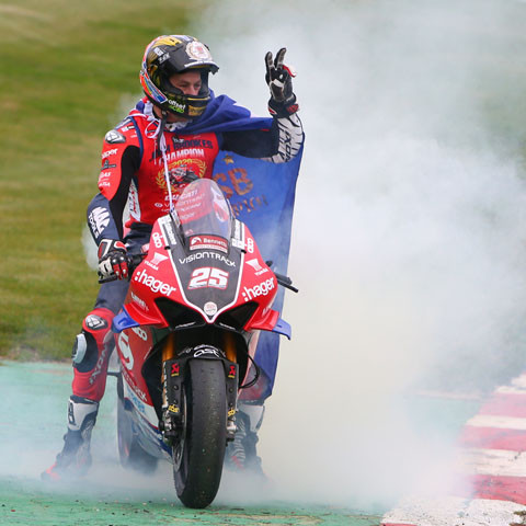 Josh Brookes wins the 2020 British Superbike Championship at Brands Hatch