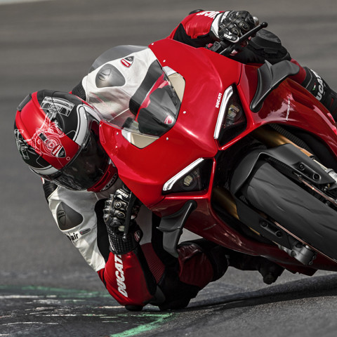 The new Panigale V4 MY 2020 available at Ducati dealers