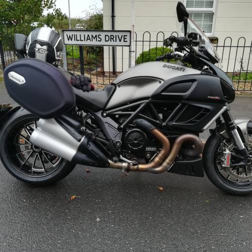 Diavel Strada