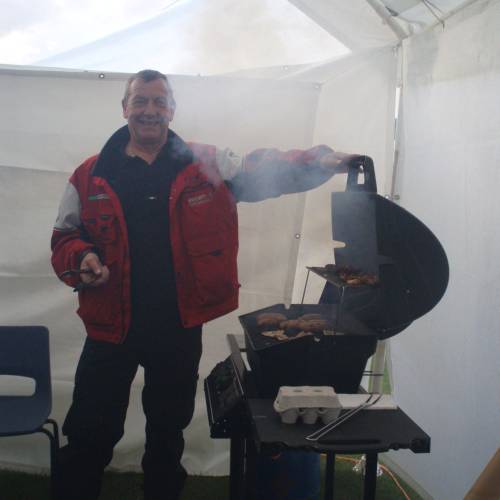 BMF 2009 DOCGB stand Frank cooks breakfast!!